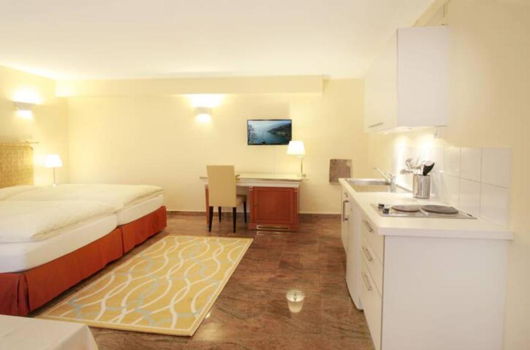 Ferienwohnung Depandance Garni Golf Ascona Exterior foto