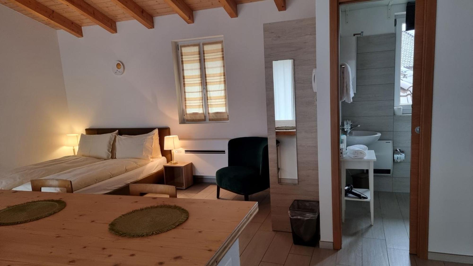 Ferienwohnung Depandance Garni Golf Ascona Exterior foto